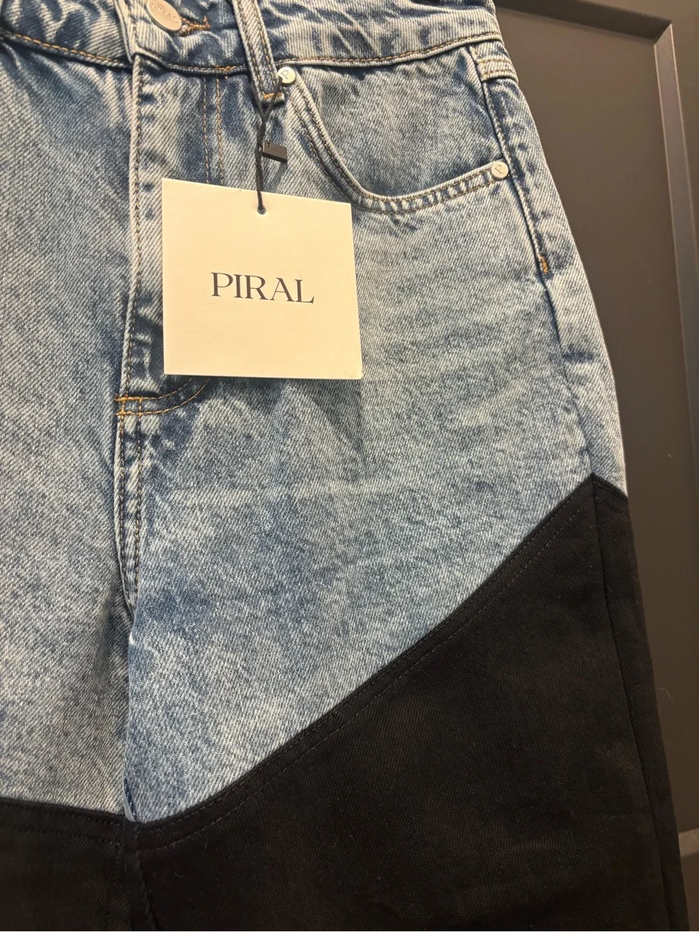 Piral Bicolor Chap Jeans Sz 4 / Small NWT denim black two tone high waist